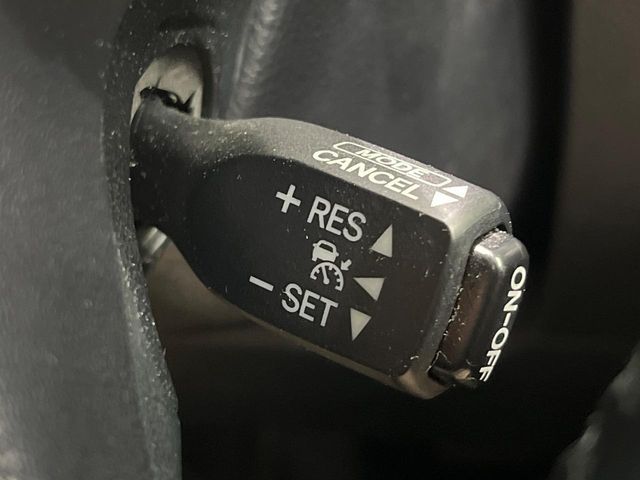 TOYOTA VELLFIRE 2016