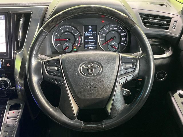 TOYOTA VELLFIRE 2016
