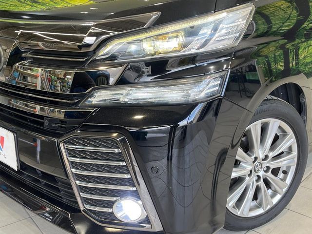 TOYOTA VELLFIRE 2016