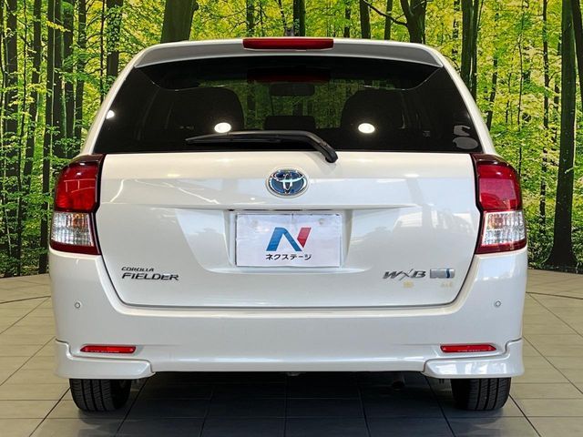 TOYOTA COROLLA FIELDER HYBRID 2014