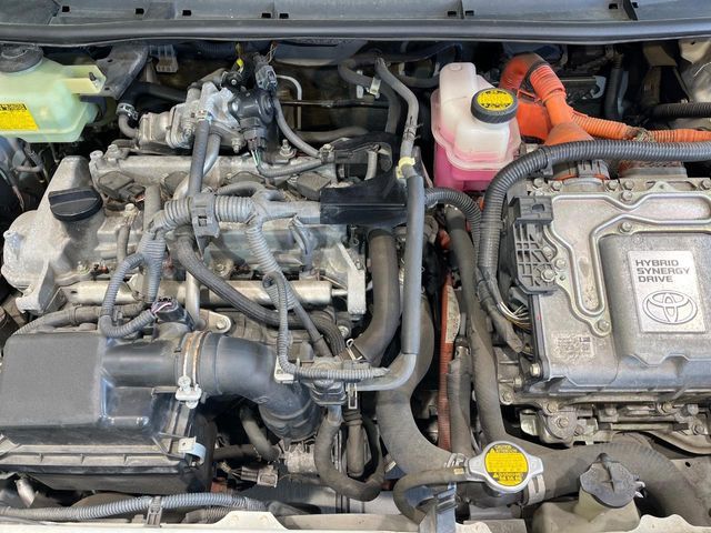 TOYOTA COROLLA FIELDER HYBRID 2014