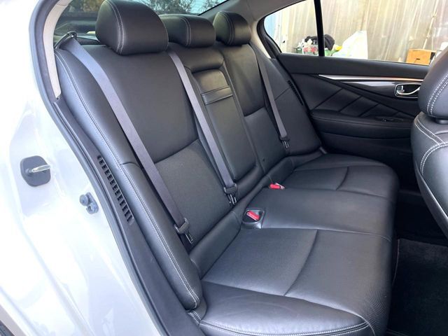 NISSAN SKYLINE HYBRID 2014