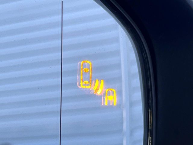 TOYOTA CROWN CROSSOVER 2023