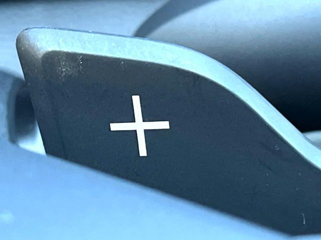 TOYOTA CROWN CROSSOVER 2023