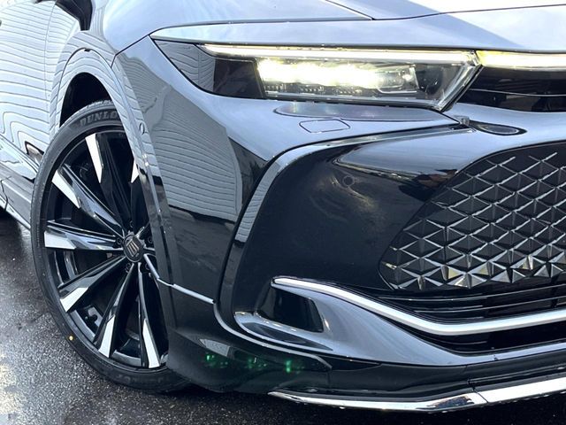 TOYOTA CROWN CROSSOVER 2023