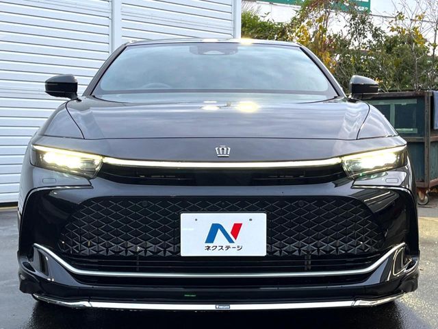 TOYOTA CROWN CROSSOVER 2023