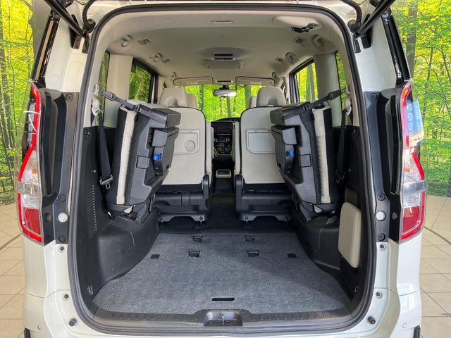 NISSAN SERENA  WG 2020