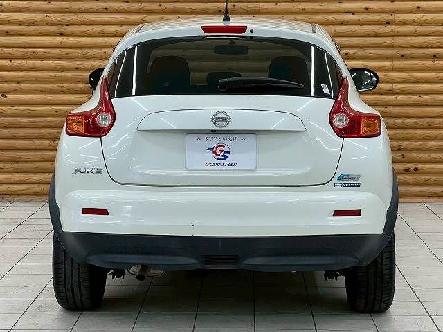 NISSAN JUKE 2010