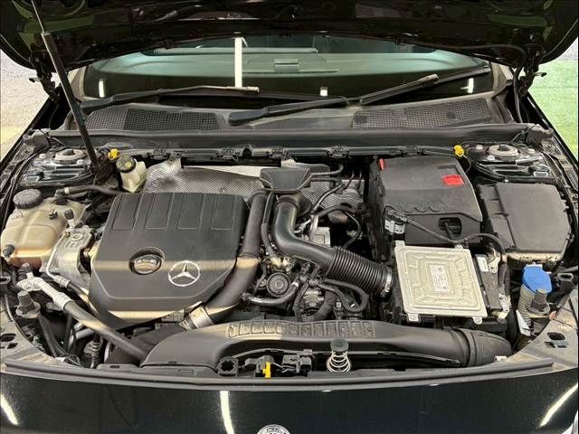 MERCEDES BENZ MERCEDES BENZ A class 2018