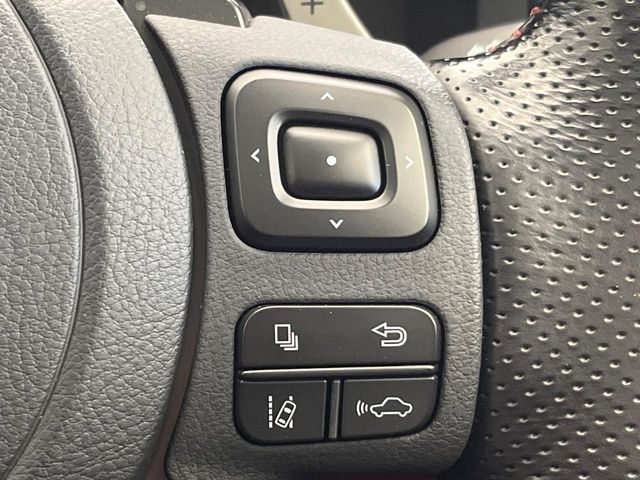 TOYOTA LEXUS IS300h 2022