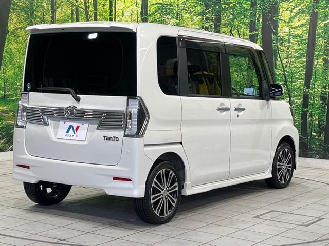 DAIHATSU TANTO CUSTOM 2016