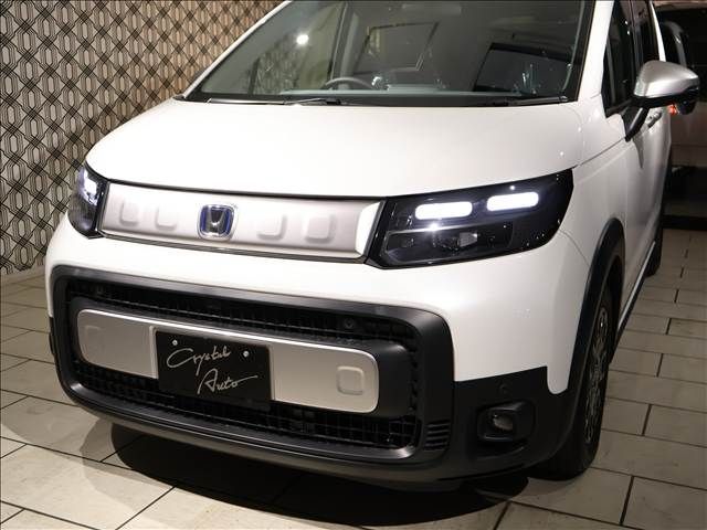 HONDA FREED e:HEV 2025