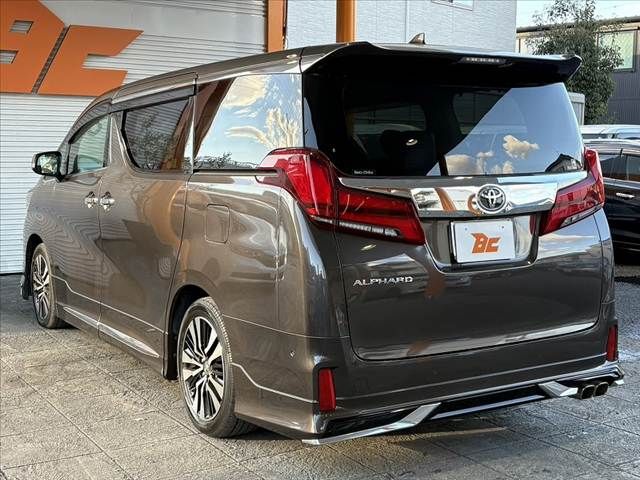 TOYOTA ALPHARD 2020