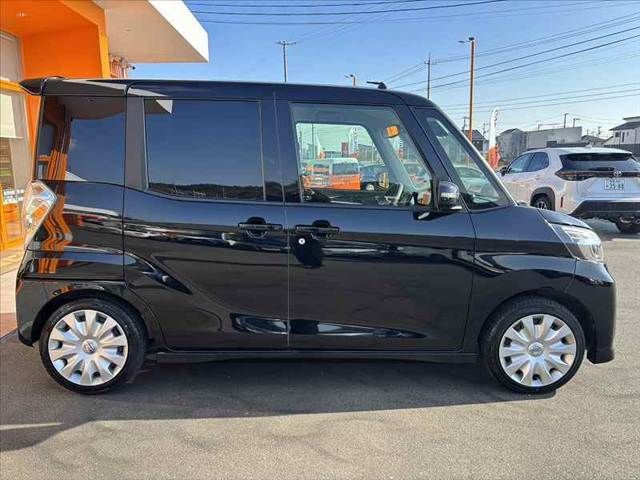 NISSAN DAYZ ROOX 2017