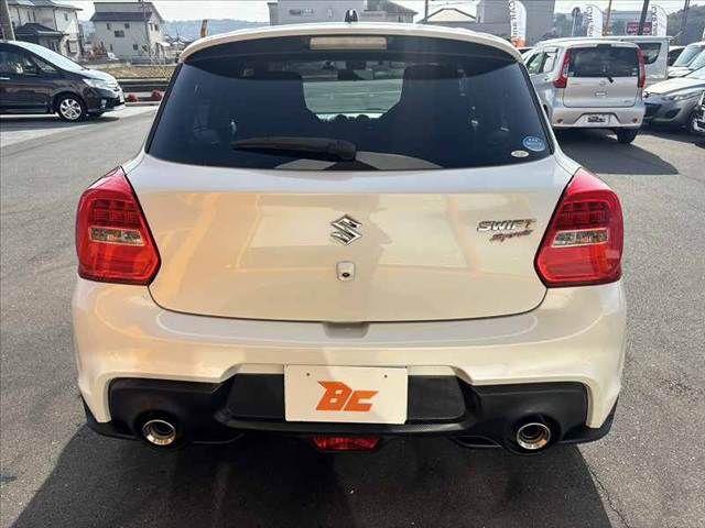 SUZUKI SWIFT 2018
