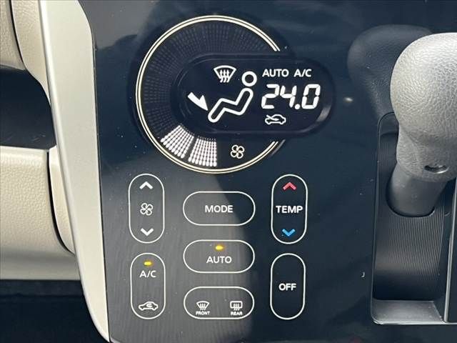 MITSUBISHI eK WAGON 2015