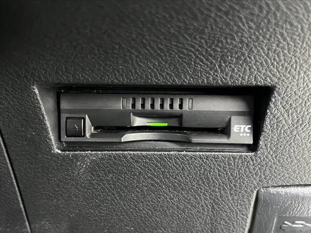 TOYOTA COROLLA FIELDER 2018