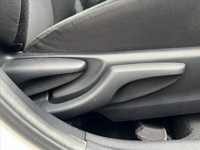 TOYOTA COROLLA FIELDER 2018