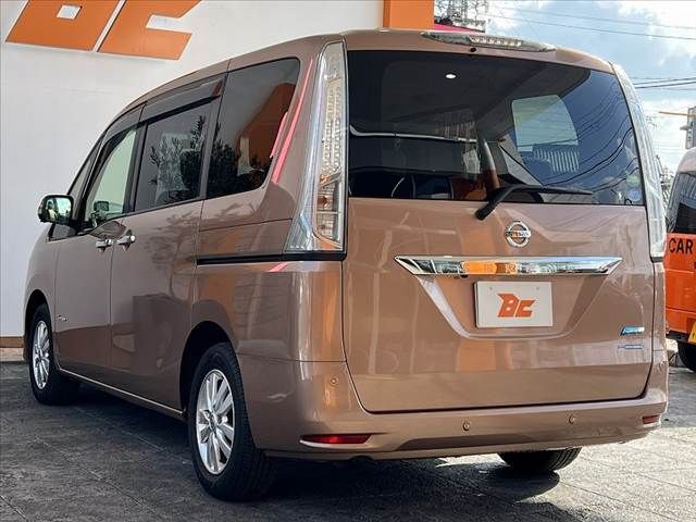 NISSAN SERENA  S-HYBRID 2014