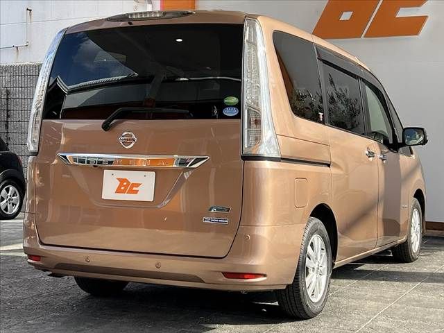 NISSAN SERENA  S-HYBRID 2014