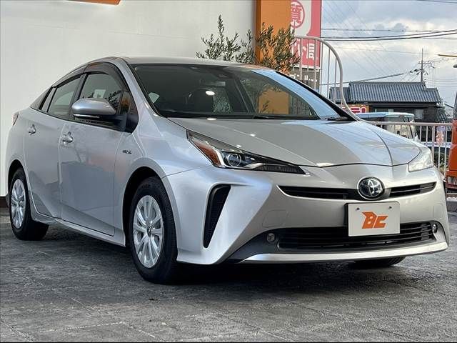 TOYOTA PRIUS 2019