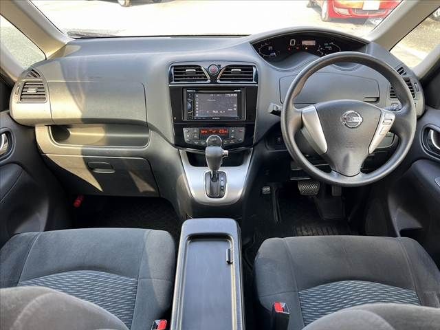 NISSAN SERENA  WG 2014