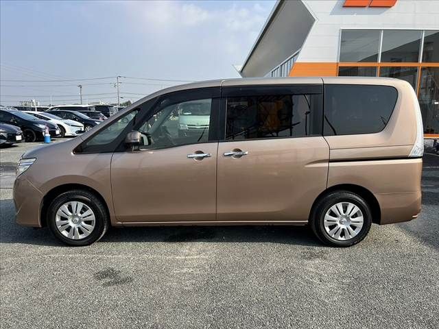 NISSAN SERENA  WG 2014