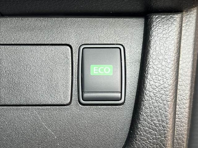 NISSAN SERENA  WG 2014