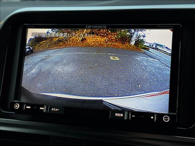 TOYOTA SIENTA HYBRID 2017