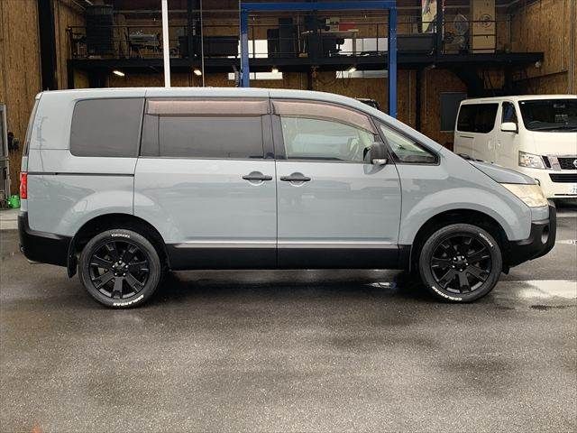 MITSUBISHI DELICA D:5 4WD 2007