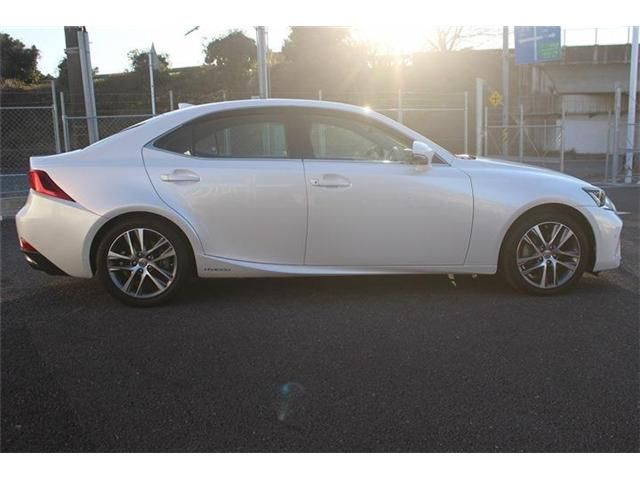 TOYOTA LEXUS IS300h 2017