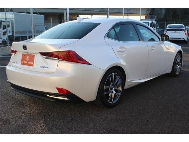TOYOTA LEXUS IS300h 2017