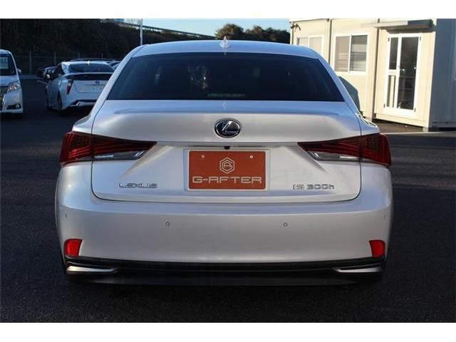 TOYOTA LEXUS IS300h 2017