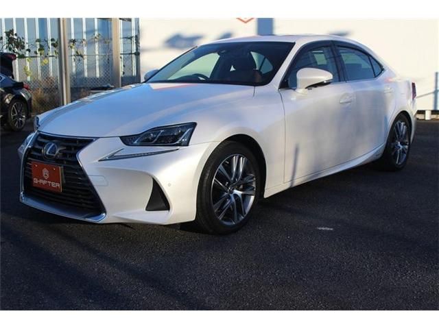TOYOTA LEXUS IS300h 2017