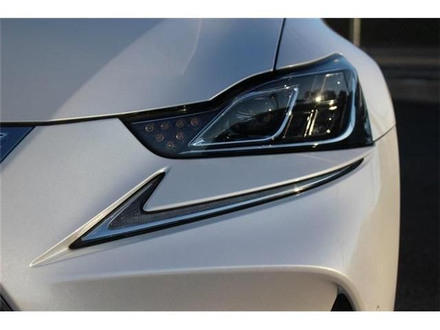 TOYOTA LEXUS IS300h 2017