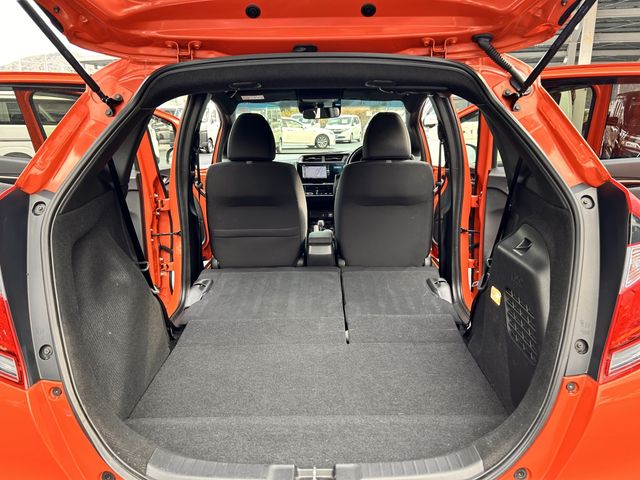 HONDA FIT HYBRID 2018