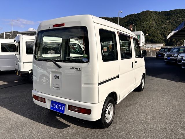 DAIHATSU HIJET CARGO 2017