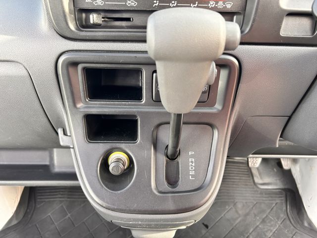 DAIHATSU HIJET CARGO 2017