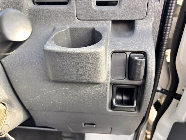 DAIHATSU HIJET CARGO 2017