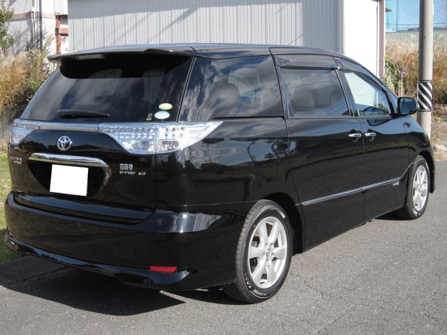TOYOTA ESTIMA HYBRID 4WD 2011