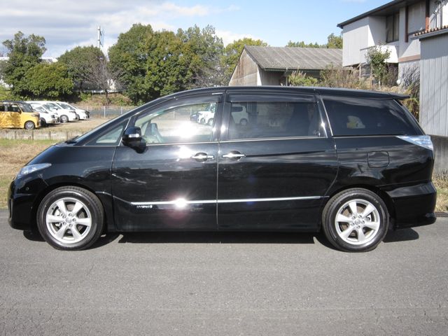 TOYOTA ESTIMA HYBRID 4WD 2011