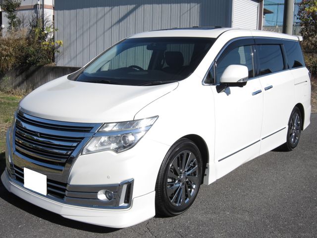 NISSAN ELGRAND 2014