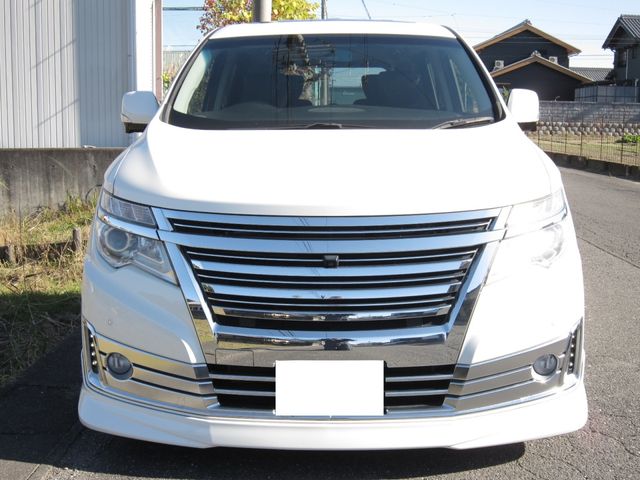 NISSAN ELGRAND 2014
