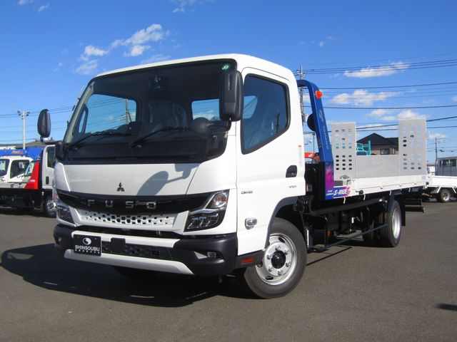 MITSUBISHI CANTER 2025