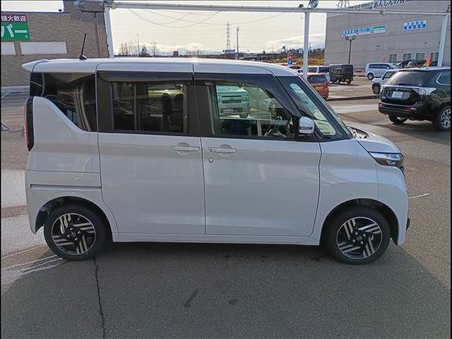 NISSAN ROOX 4WD 2025