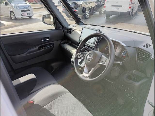 NISSAN ROOX 4WD 2025