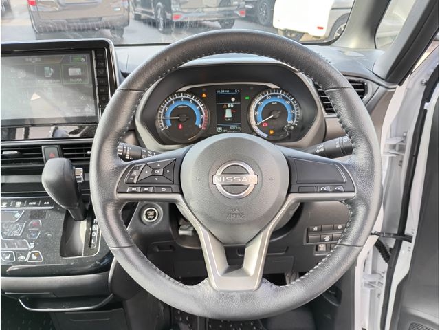 NISSAN ROOX 4WD 2025