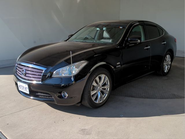 NISSAN FUGA HYBRID 2012