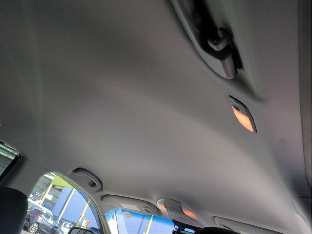 NISSAN FUGA HYBRID 2012