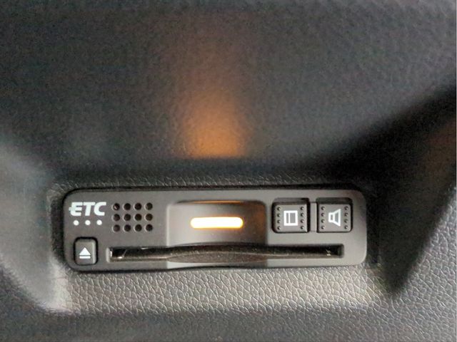 HONDA SHUTTLE HYBRID 2020